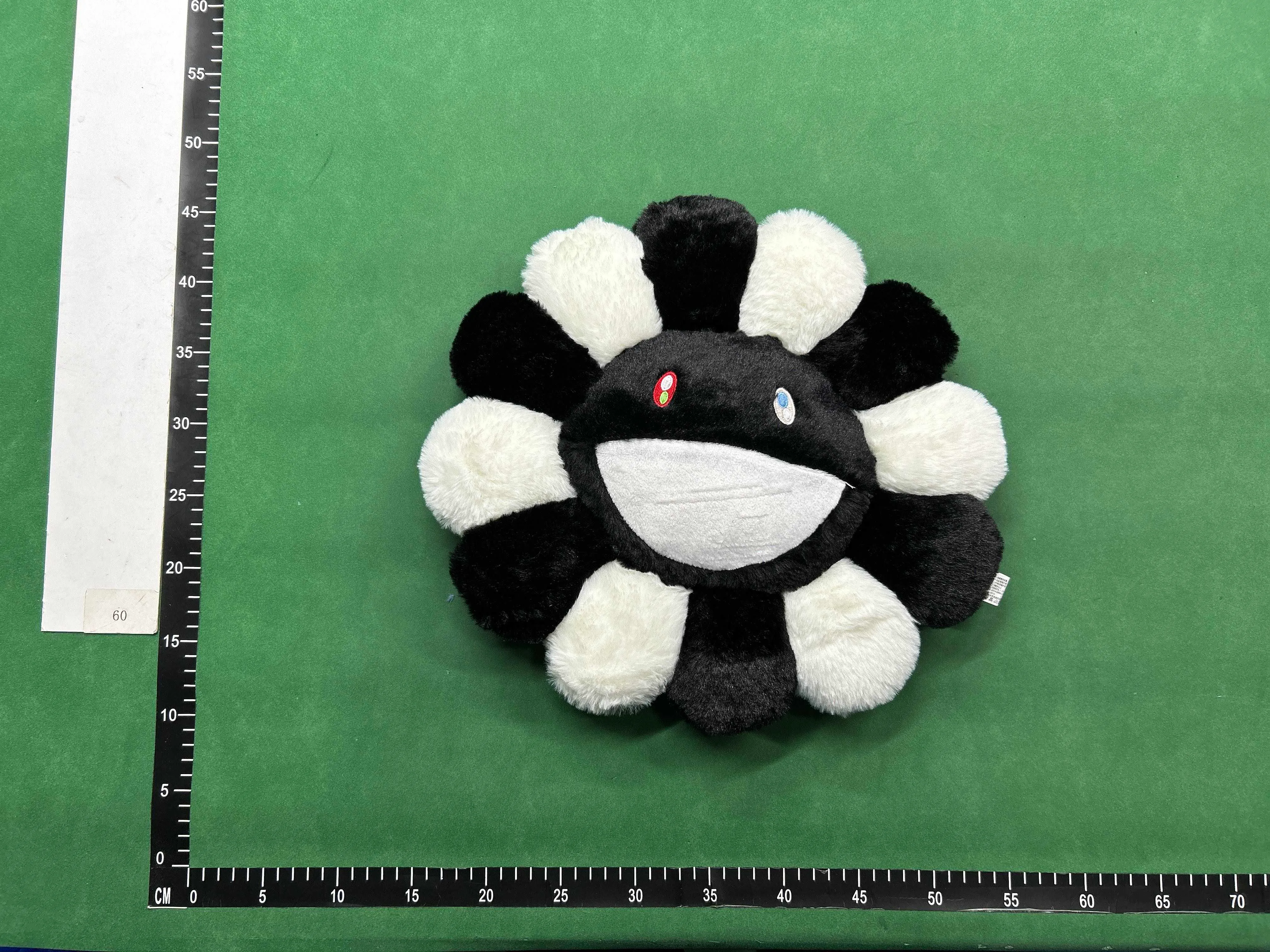 MURAKAMI PILLOW thumbnail 4