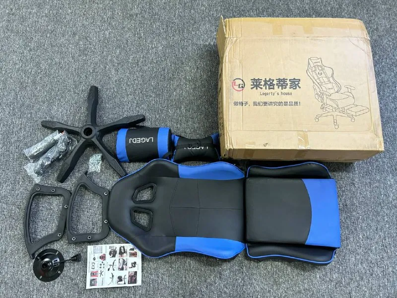 Gaming chair thumbnail 2