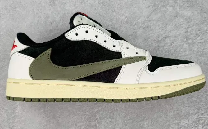 Travis Scott air jordan 1 low thumbnail 2