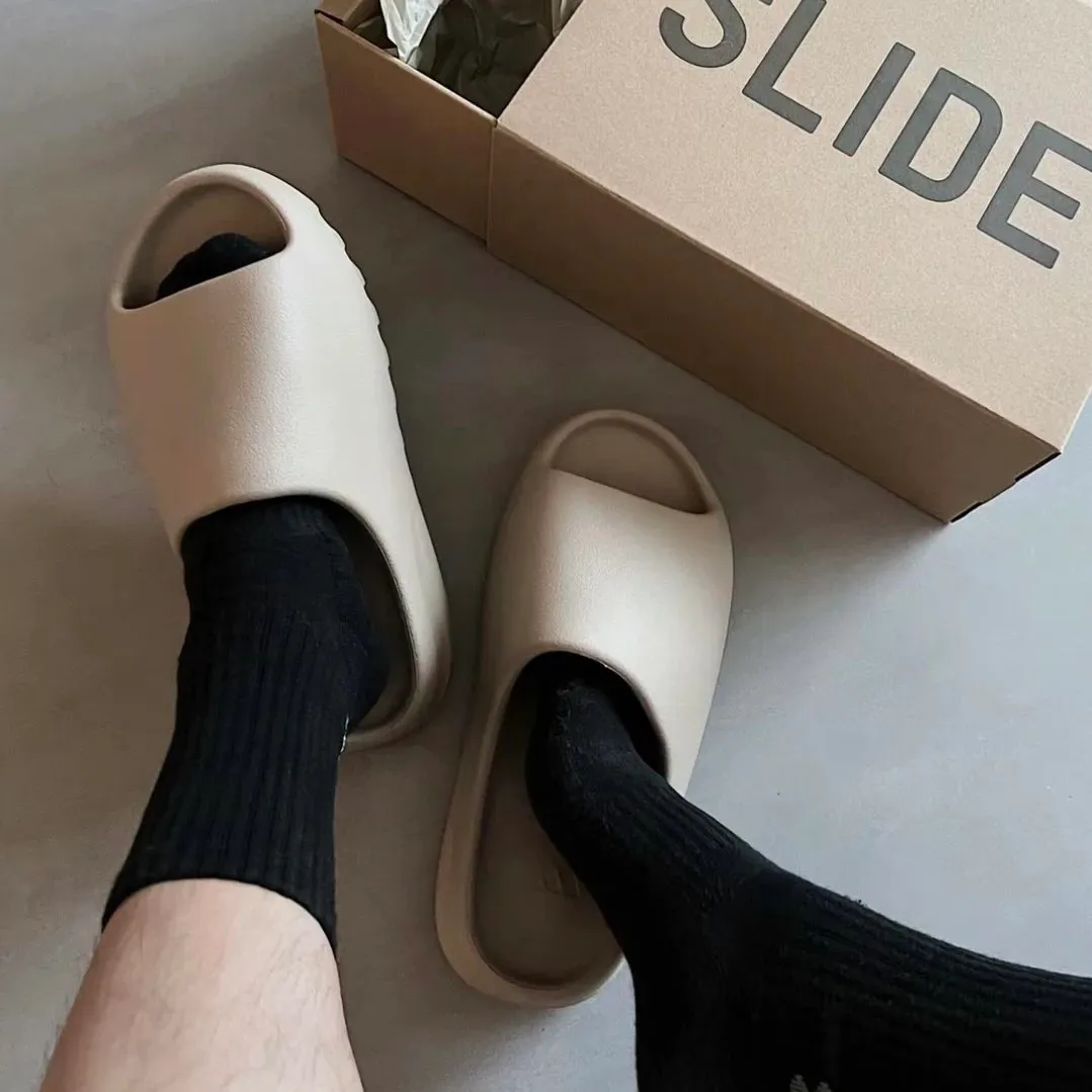 Adidas Yeezy Slide LW thumbnail 3