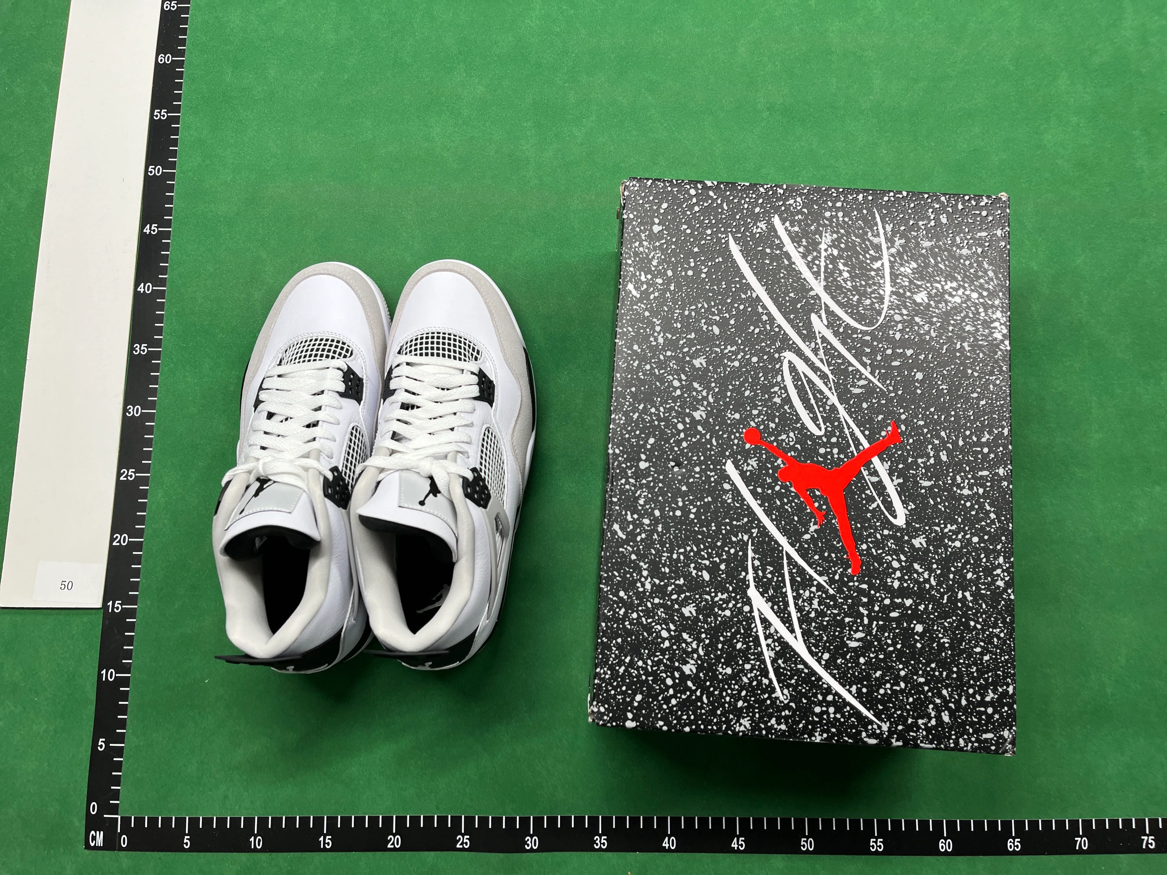 GX Jordan 4 thumbnail 6