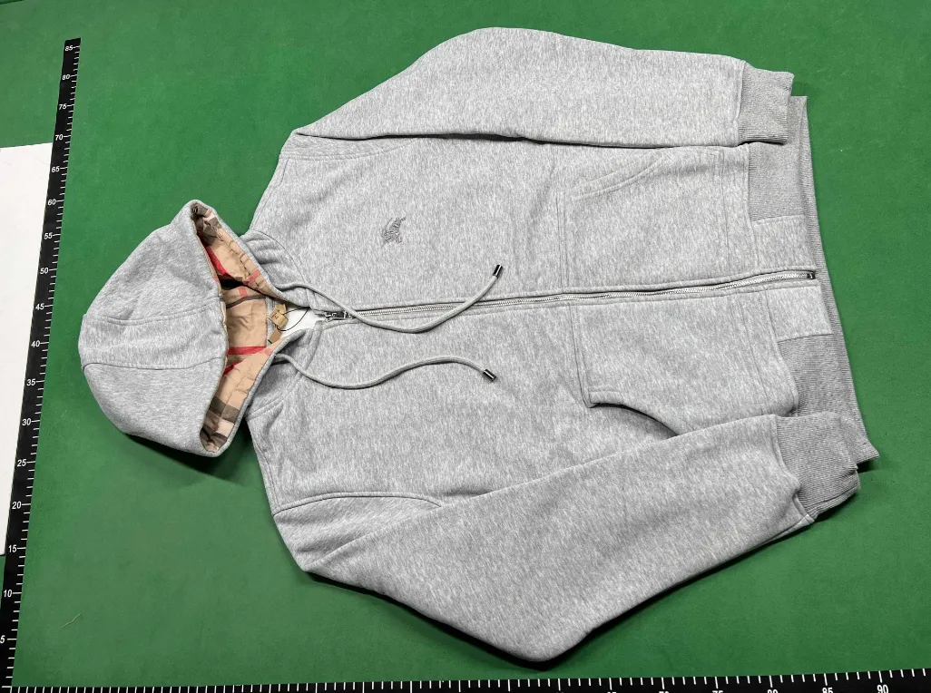 BURBERRY ZIP UP 2 COLOURWAYS thumbnail 2