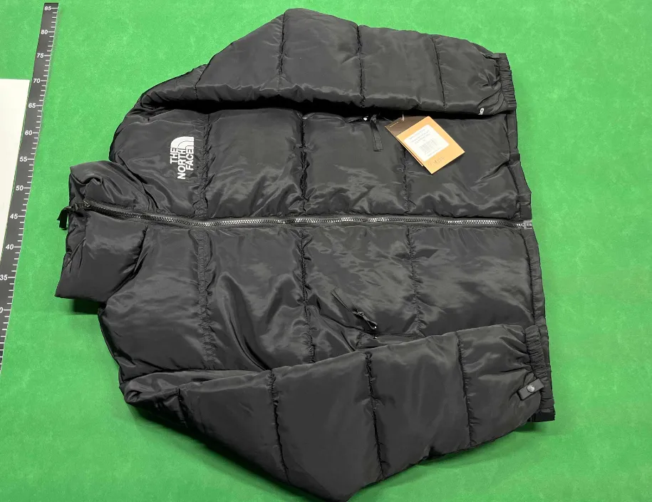 The North Face Budget 1996 Retro Nuptse 9 Colorways thumbnail 2