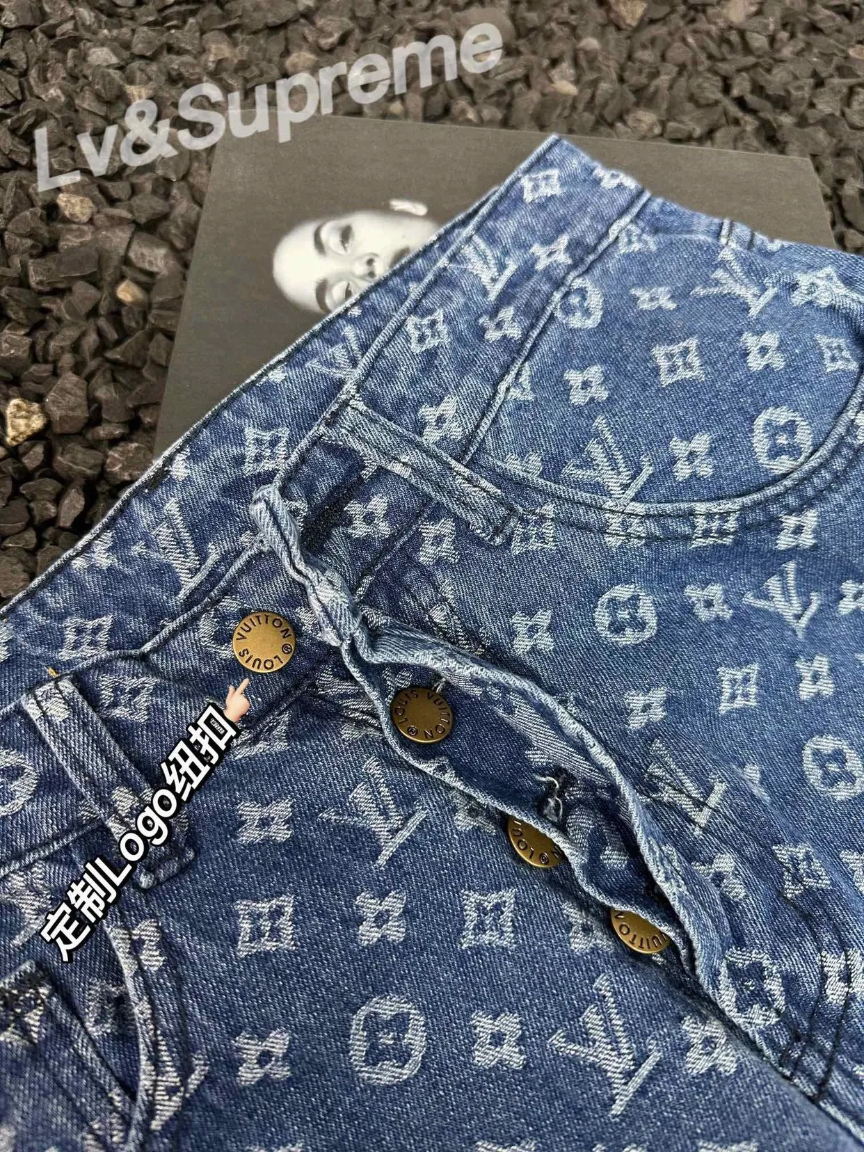 SUPREME X LV JEANS thumbnail 2